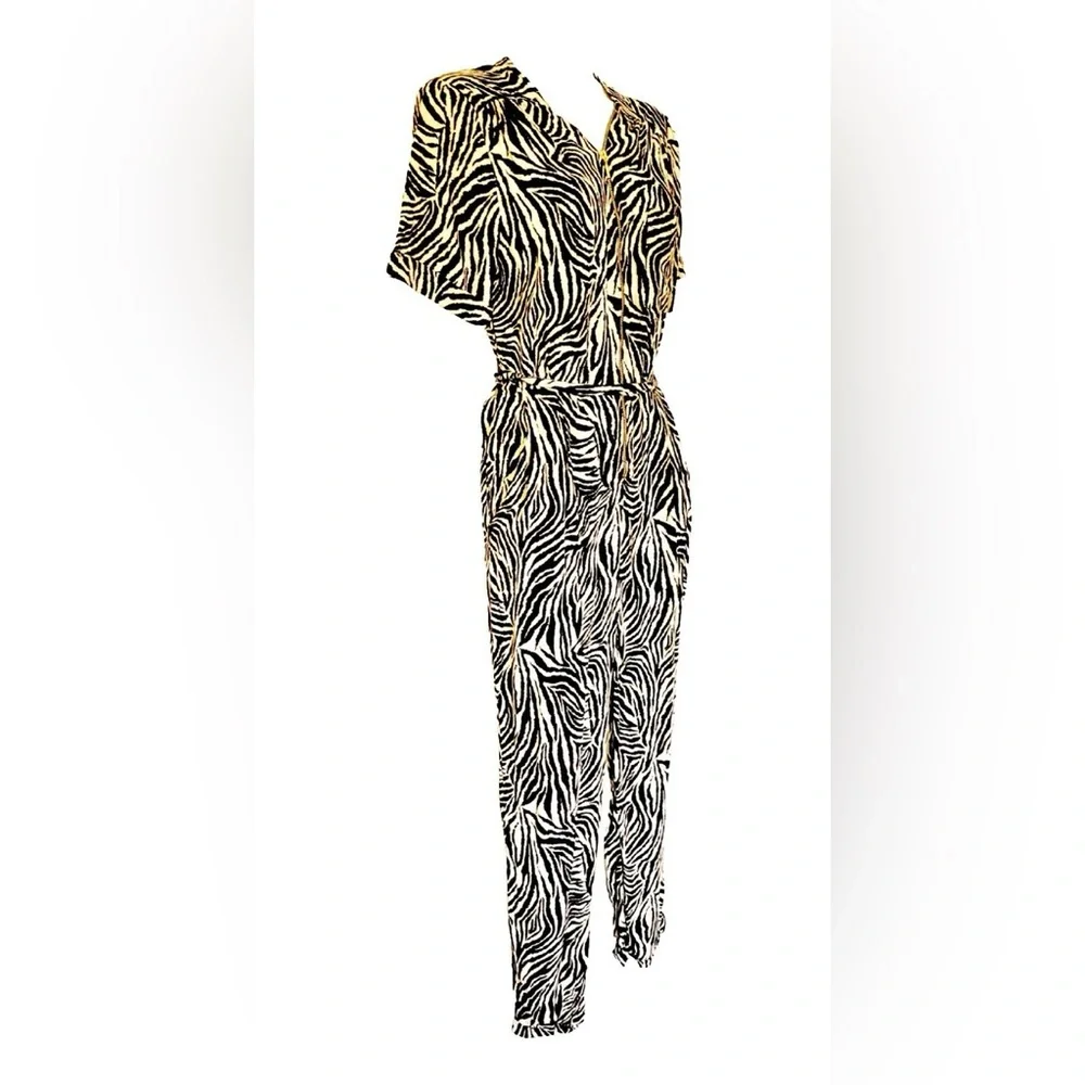 F&F Zebra Print Jumpsuit in Black and Tan Size 6 - Picture 2 of 6